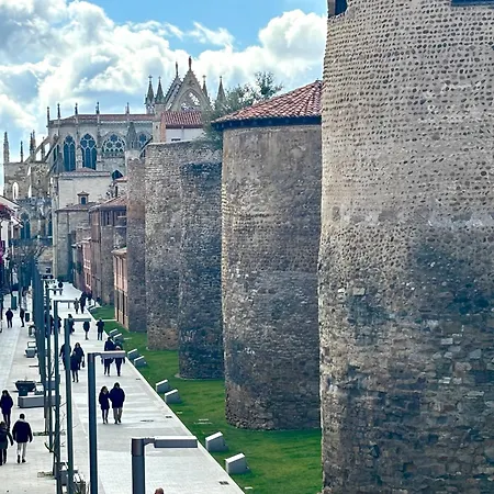 Apartment 'el Puesto De Vigia' En La Muralla De *